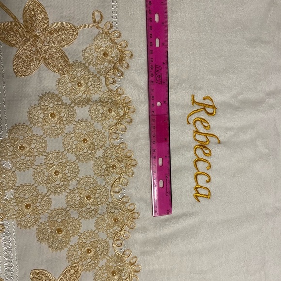 “Rebecca” towel  from Turkey - Picture 5 of 6